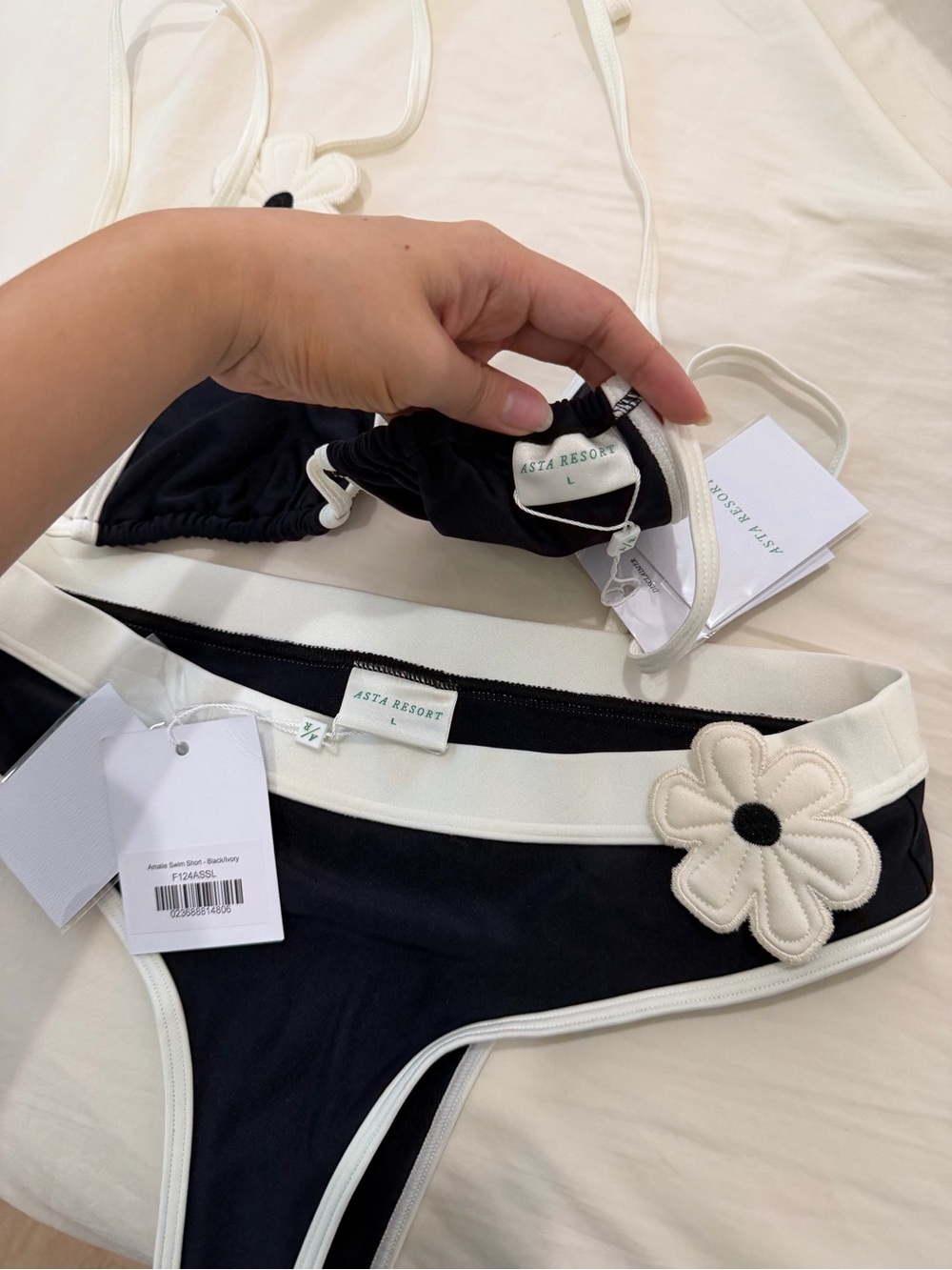 Asta Resort Bikini Amalie NWT - Picture 2 of 2
